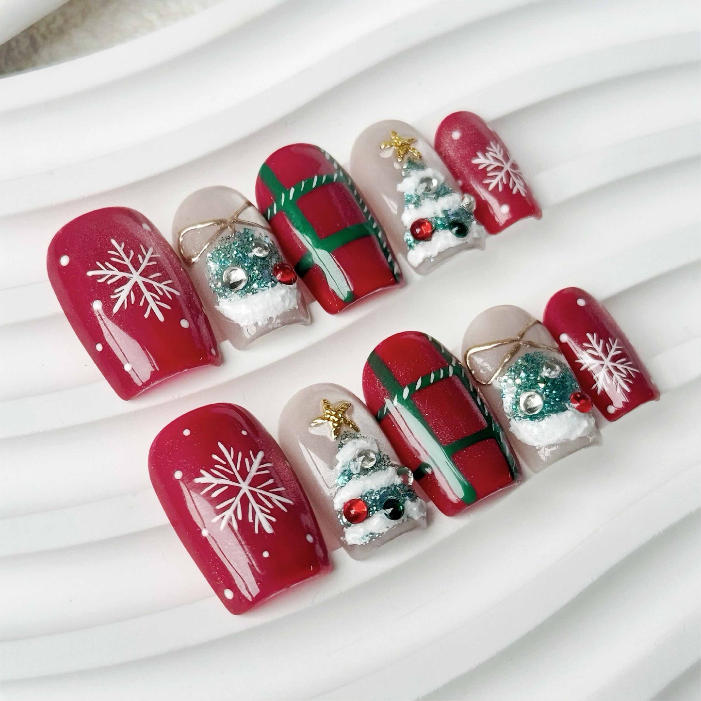 Red Plaid Snowflake Christmas Tree Festive Luxe