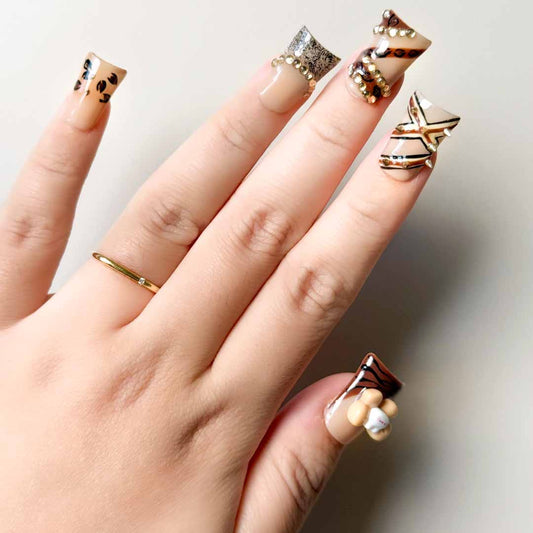 Kitty & Leopard Sweet-Edgy