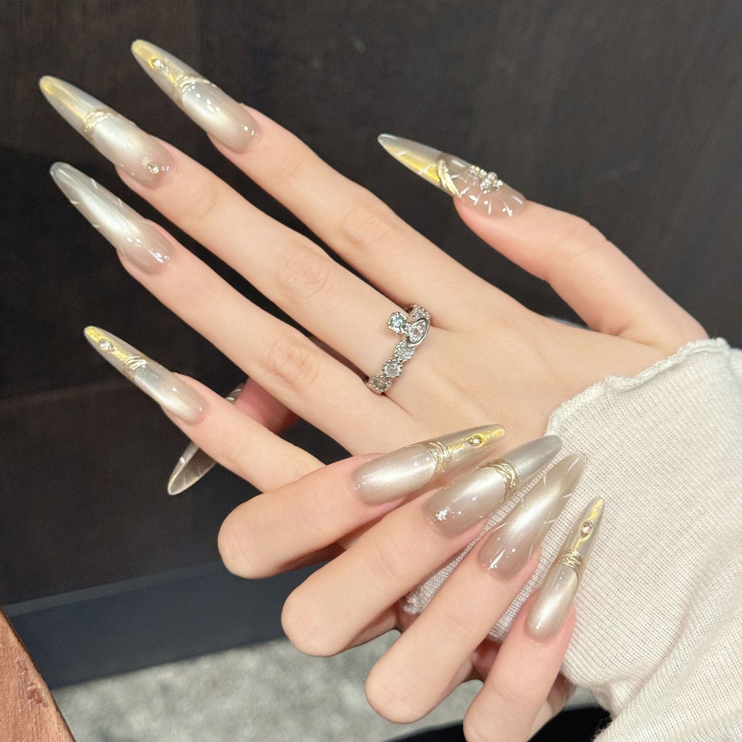 Light Gold Cross & Gold Thread Luxe